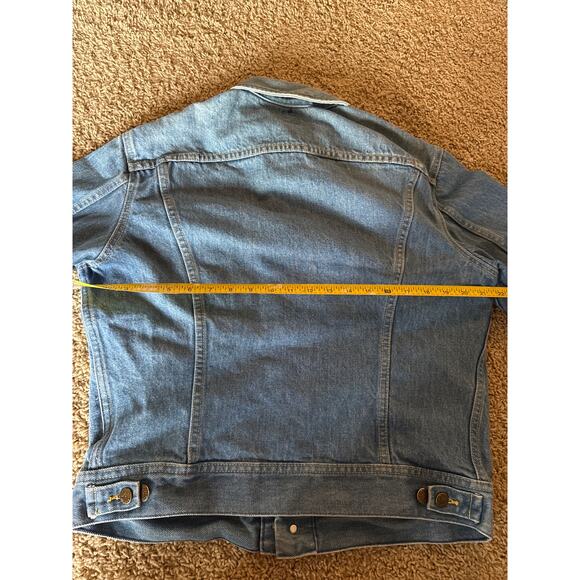 Vintage Lee Riders Denim Trucker USA Made 42R Medium Button Up Jean Jacket - Picture 5 of 7